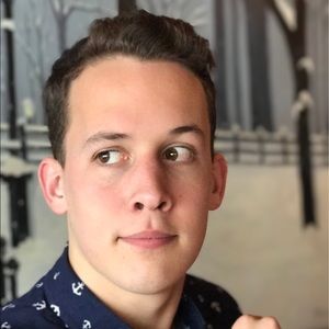 Meet your Posher, Simon